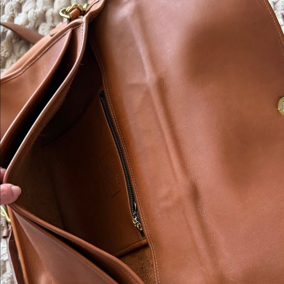 Coach Tan Leather Shoulder Bag - Picture 9 of 10